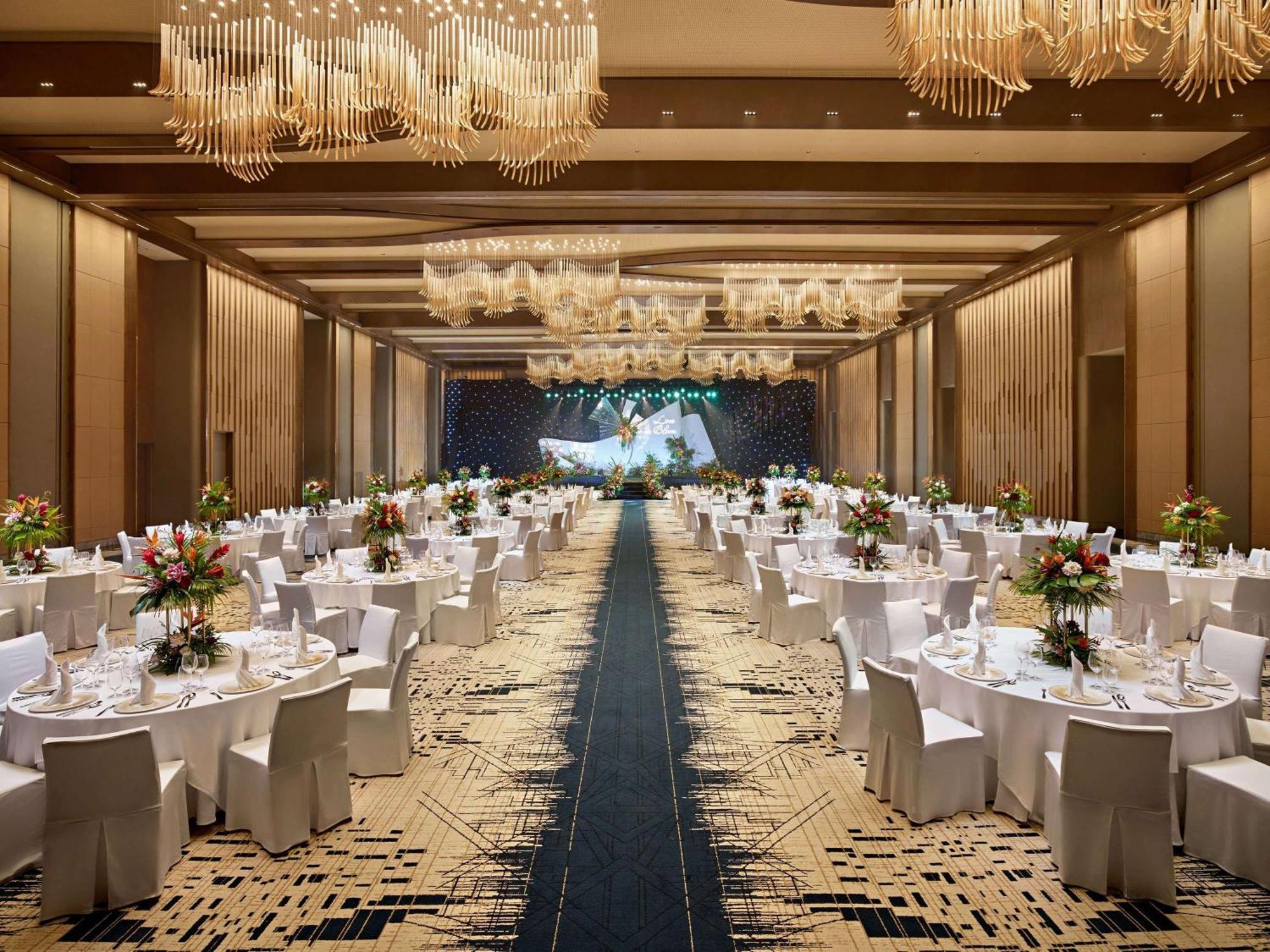 Pullman Hai Phong Grand Hotel Exterior foto
